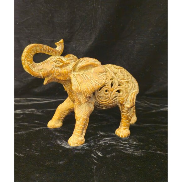 Hand-Carved Wooden Elephant Figurine With Intricate Floral Detailing Decorative - Picture 1 of 12